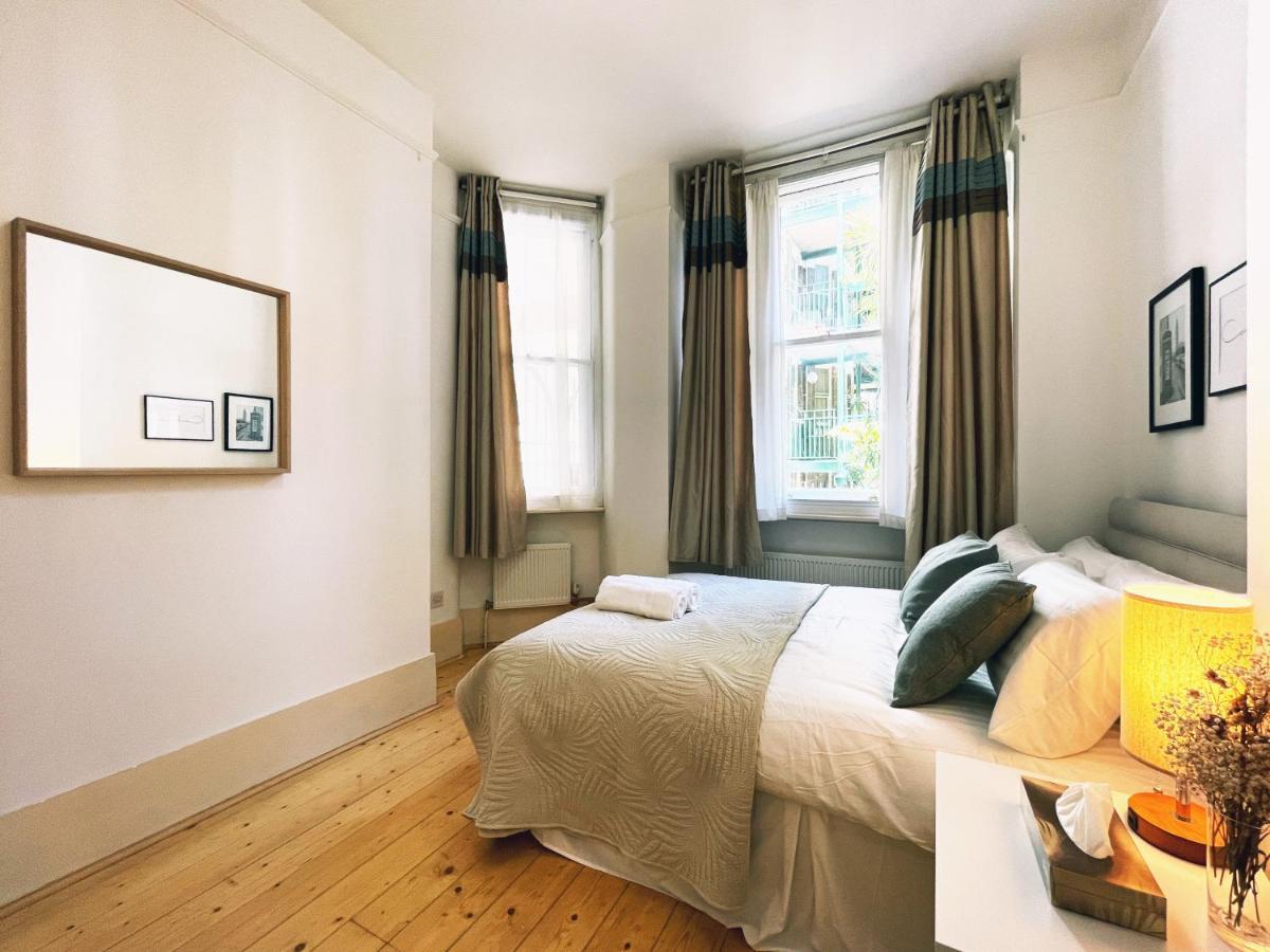 Jeremy'S Place London Bagian luar foto