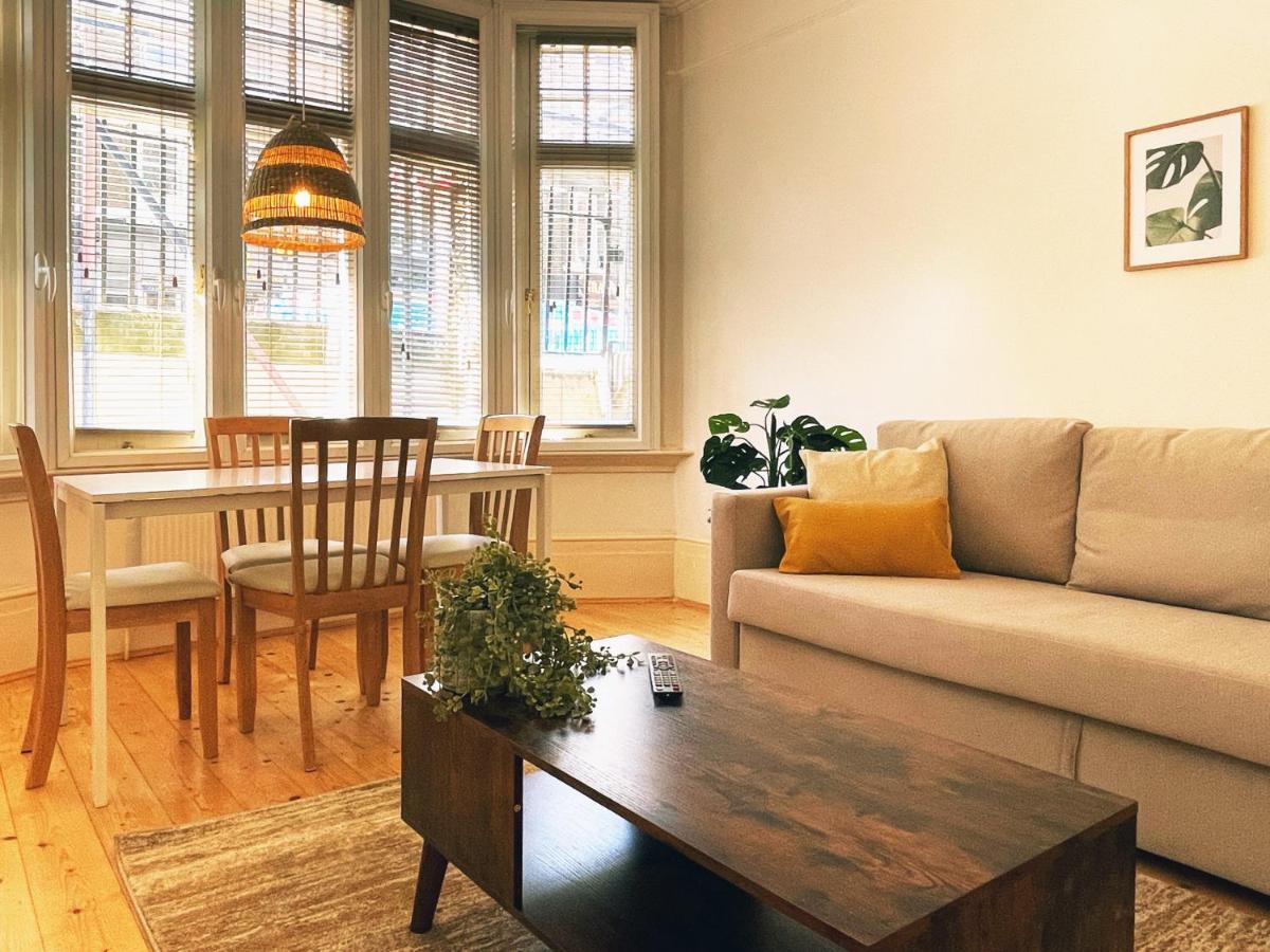 Jeremy'S Place London Bagian luar foto